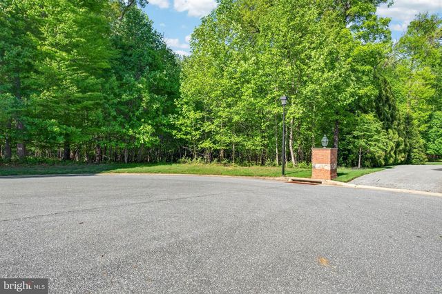 8 NORFOLK CT, Reisterstown, MD 21136