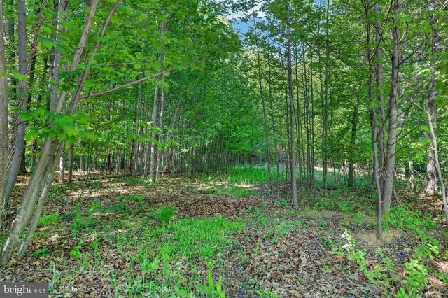 8 NORFOLK CT, Reisterstown, MD 21136