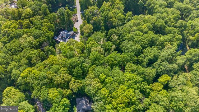 8 NORFOLK CT, Reisterstown, MD 21136
