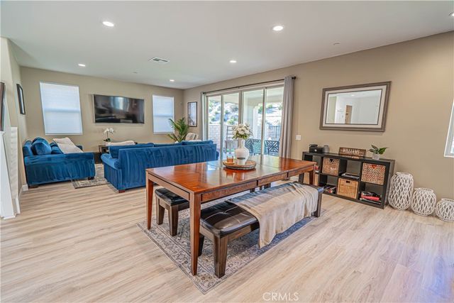 18642 Cedar Crest Drive, Canyon Country, CA 91387