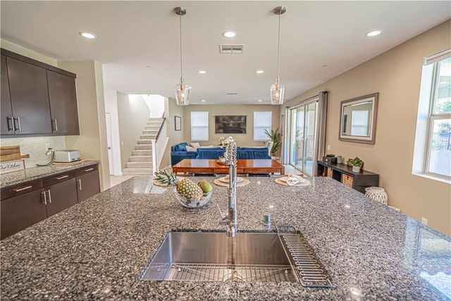 18642 Cedar Crest Drive, Canyon Country, CA 91387