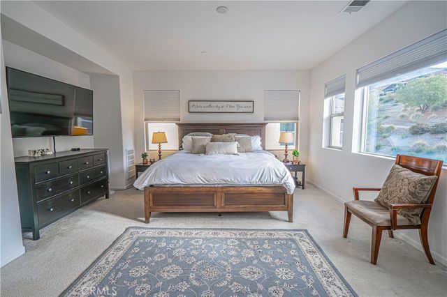 18642 Cedar Crest Drive, Canyon Country, CA 91387