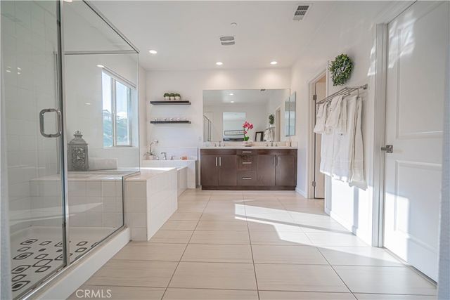 18642 Cedar Crest Drive, Canyon Country, CA 91387
