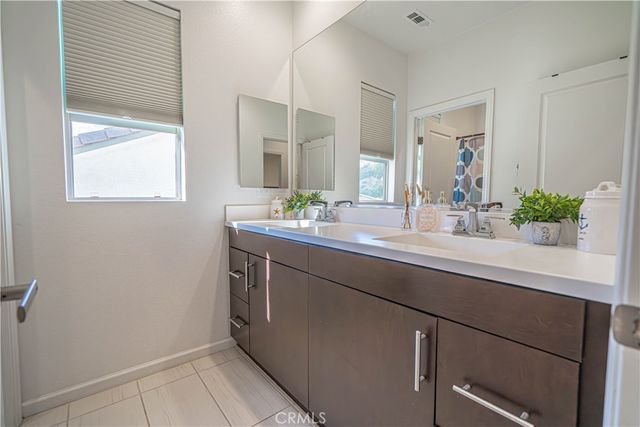 18642 Cedar Crest Drive, Canyon Country, CA 91387