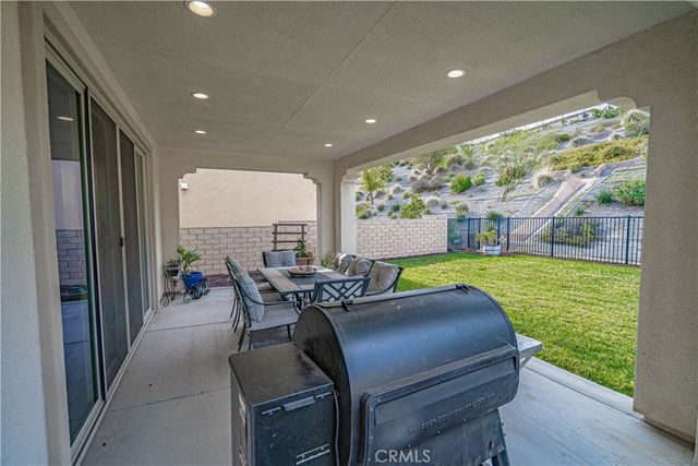 18642 Cedar Crest Drive, Canyon Country, CA 91387