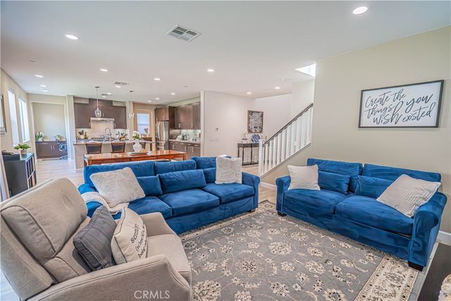 18642 Cedar Crest Drive, Canyon Country, CA 91387