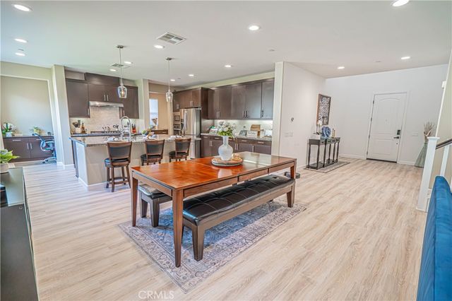 18642 Cedar Crest Drive, Canyon Country, CA 91387