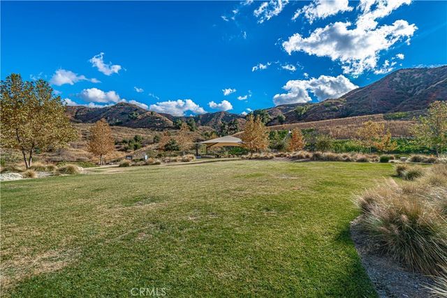 18642 Cedar Crest Drive, Canyon Country, CA 91387