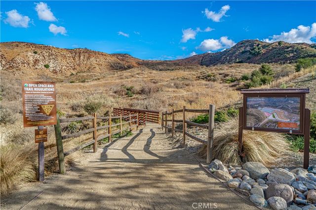 18642 Cedar Crest Drive, Canyon Country, CA 91387