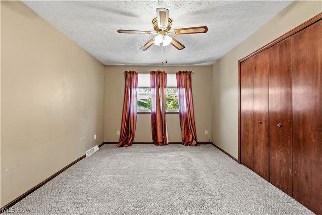 7728 Brunswick Circle NW, Massillon, OH 44646