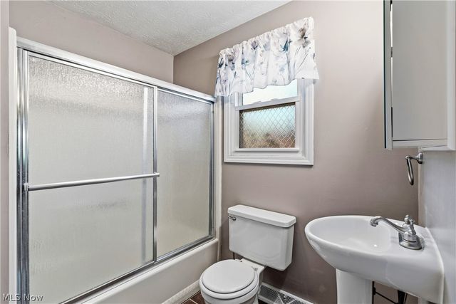 7728 Brunswick Circle NW, Massillon, OH 44646