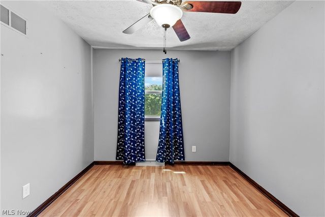 7728 Brunswick Circle NW, Massillon, OH 44646