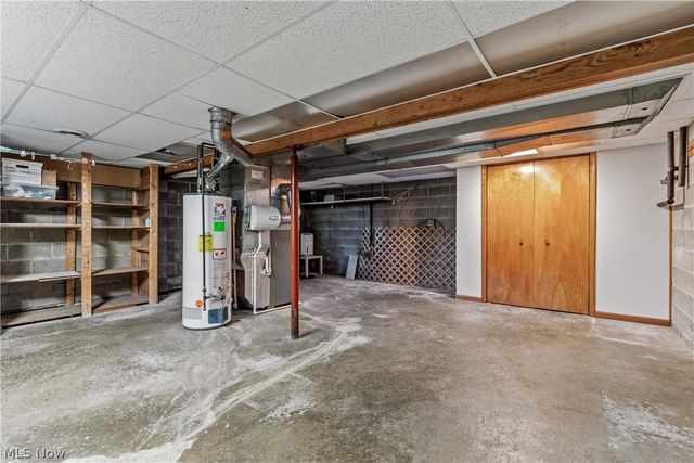 7728 Brunswick Circle NW, Massillon, OH 44646