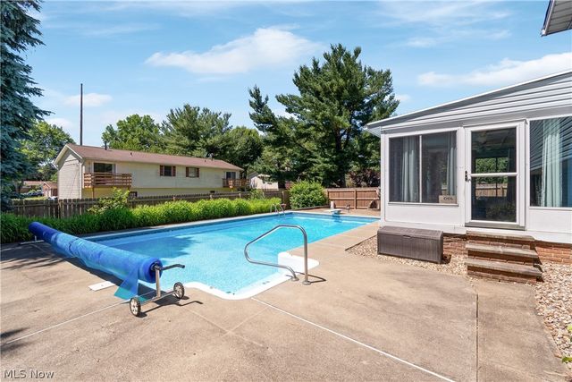 7728 Brunswick Circle NW, Massillon, OH 44646