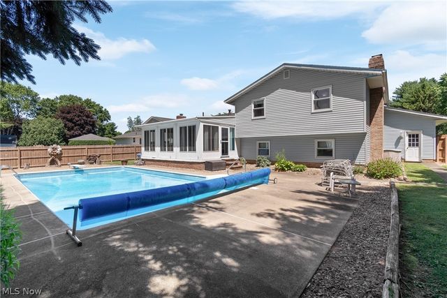 7728 Brunswick Circle NW, Massillon, OH 44646