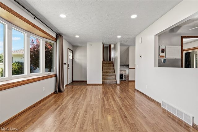 7728 Brunswick Circle NW, Massillon, OH 44646