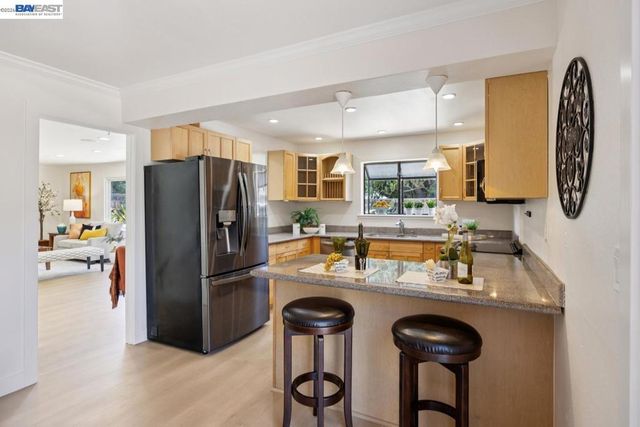 36481 Bettencourt St, Newark, CA 94560