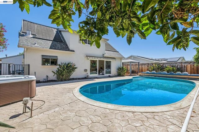 36481 Bettencourt St, Newark, CA 94560