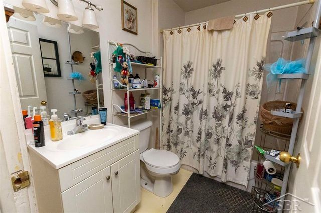 807 N Woodbridge Street, Saginaw, MI 48602