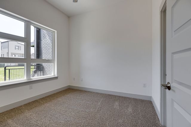 542 Southgate Ave Apt 214, Nashville, TN 37203