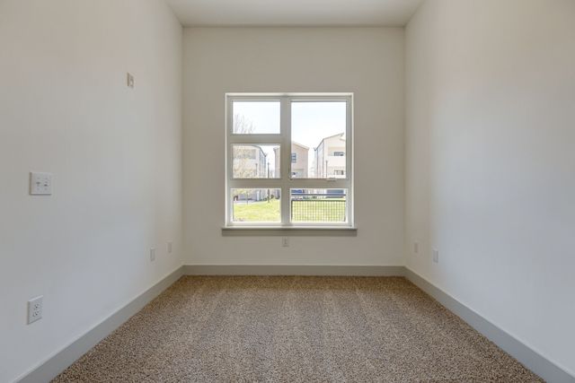 542 Southgate Ave Apt 214, Nashville, TN 37203