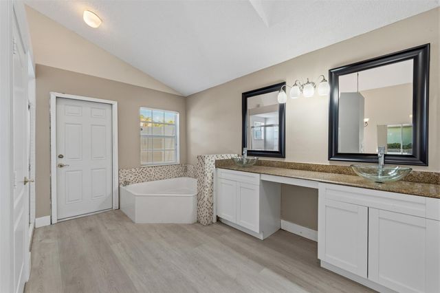 9181 Heathridge Drive, West Palm Beach, FL 33411