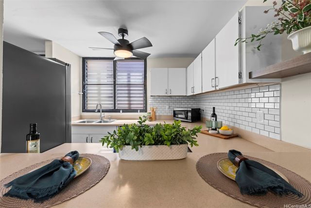 1015 Aoloa Place 335, Kailua, HI 96734