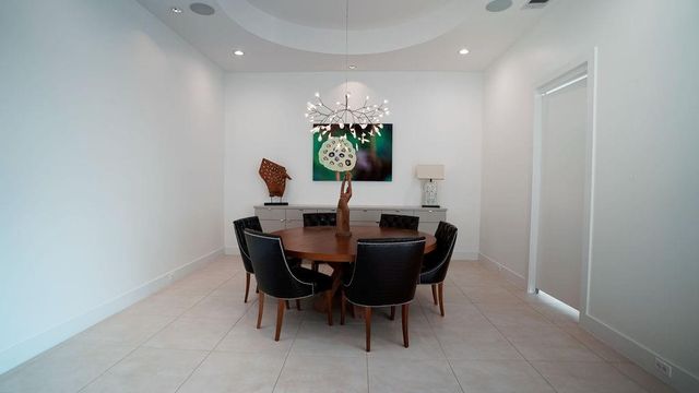 3308 N Macgregor Way, Houston, TX 77004