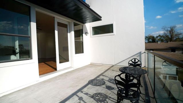 3308 N Macgregor Way, Houston, TX 77004