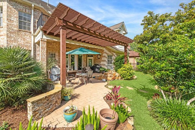 7215 Timberlake Drive, Sugar Land, TX 77479