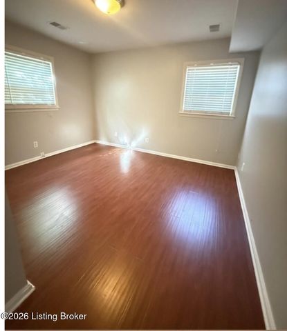 7319 Keisler Way, Louisville, KY 40222