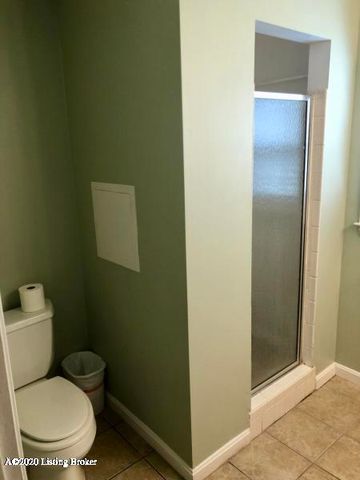 7319 Keisler Way, Louisville, KY 40222