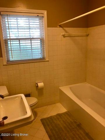 7319 Keisler Way, Louisville, KY 40222