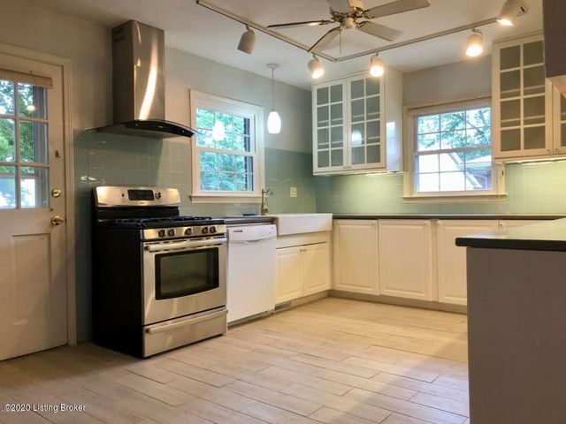 7319 Keisler Way, Louisville, KY 40222