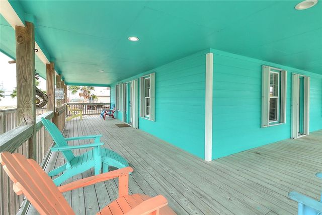 613 Pelican, Port Aransas, TX 78373