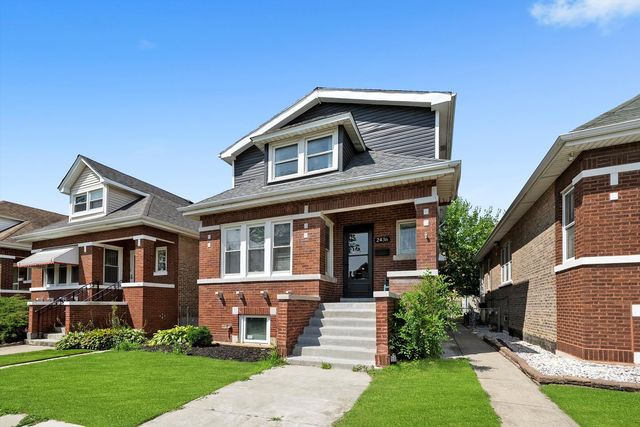 2436 Grove Avenue, Berwyn, IL 60402