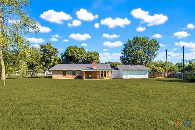 1350 Mary Preiss Drive, New Braunfels, TX 78132