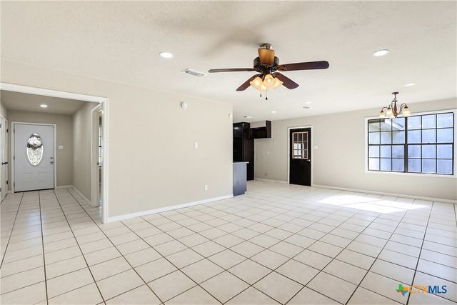 1350 Mary Preiss Drive, New Braunfels, TX 78132