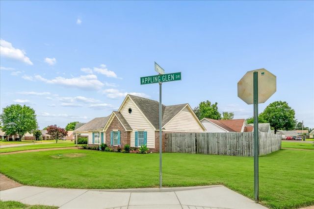 2597 APPLING GLEN DR, Memphis, TN 38133