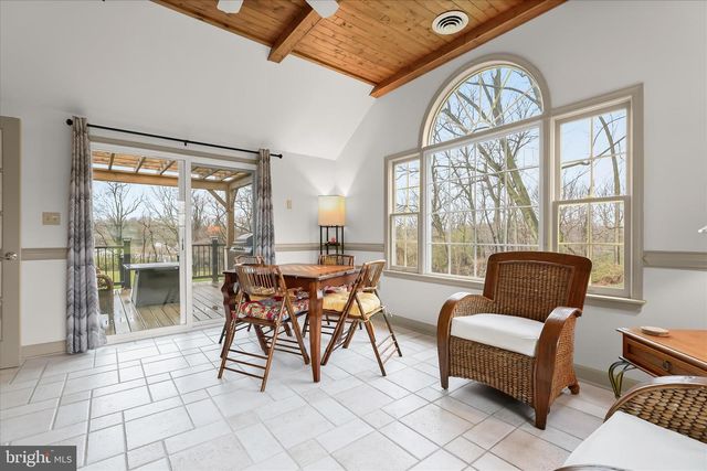 1302 RANDOM RIDGE DR, Westminster, MD 21157