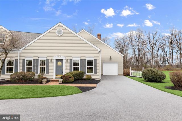 1302 RANDOM RIDGE DR, Westminster, MD 21157