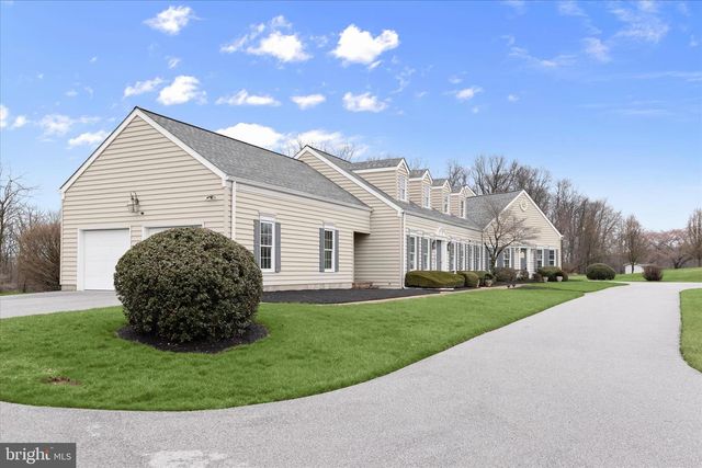 1302 RANDOM RIDGE DR, Westminster, MD 21157