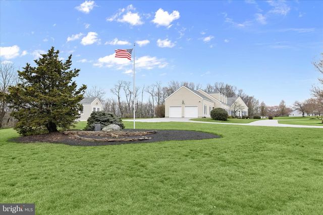 1302 RANDOM RIDGE DR, Westminster, MD 21157