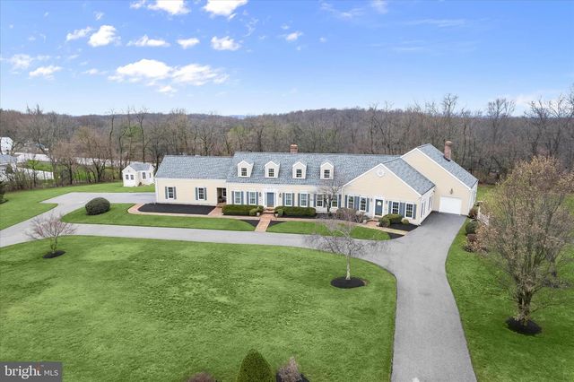 1302 RANDOM RIDGE DR, Westminster, MD 21157