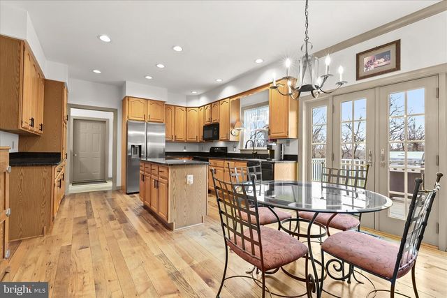 1302 RANDOM RIDGE DR, Westminster, MD 21157