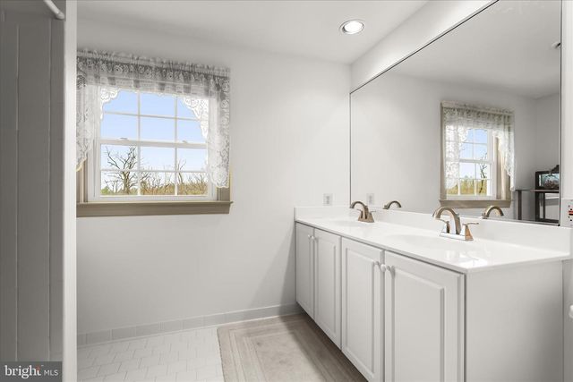 1302 RANDOM RIDGE DR, Westminster, MD 21157