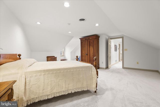 1302 RANDOM RIDGE DR, Westminster, MD 21157
