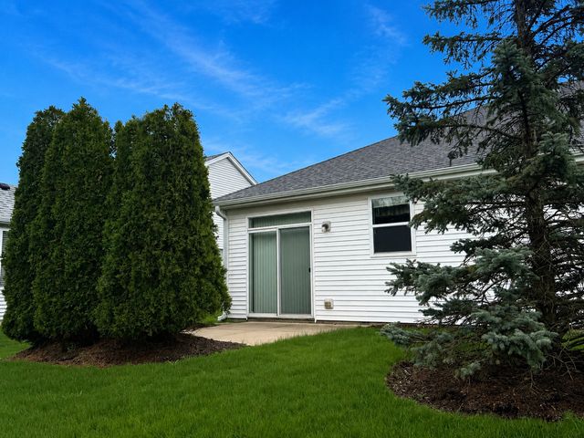 757 Bellevue Circle, Oswego, IL 60543