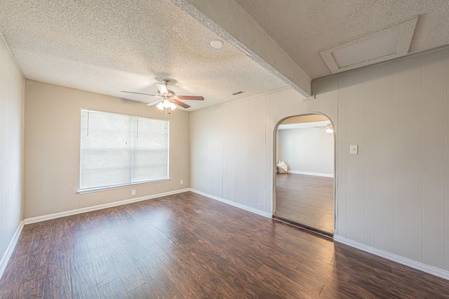 101 S Valera Court, Fort Worth, TX 76134