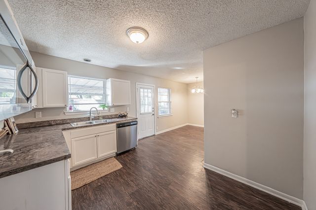 101 S Valera Court, Fort Worth, TX 76134